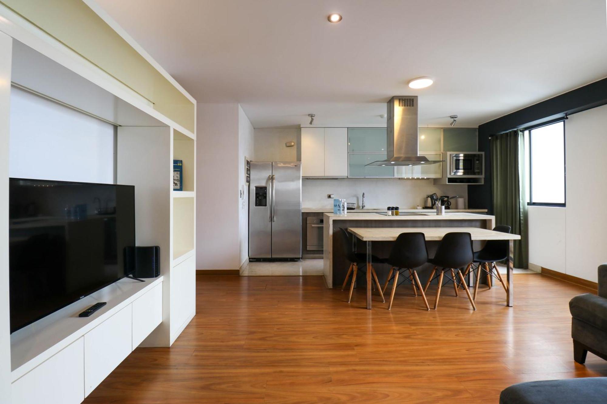 Astonishing 2Br At Malecon Apartment Lima Exterior photo