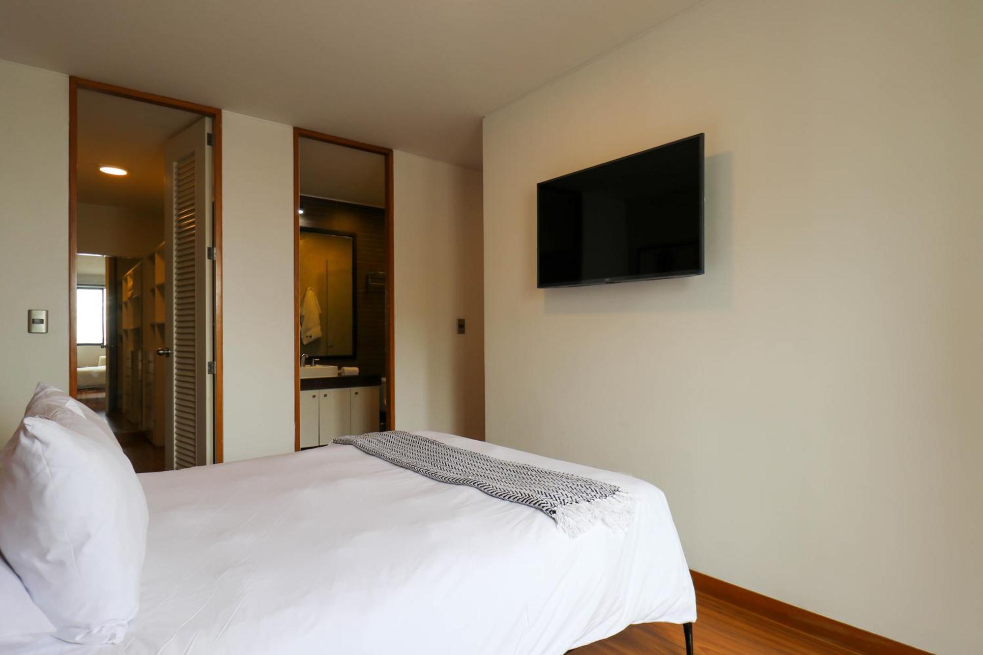 Astonishing 2Br At Malecon Apartment Lima Exterior photo